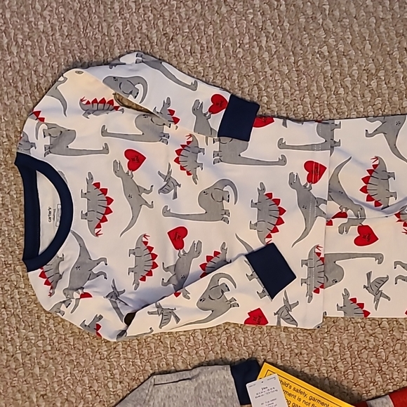 Carters PJ Set - Picture 3 of 4